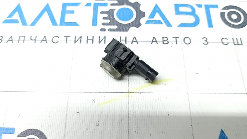 Парктроник заднего бампера Chrysler Pacifica 17-23