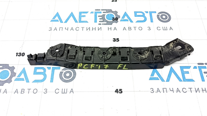 Крепление переднего бампера левое Chrysler Pacifica 17-26