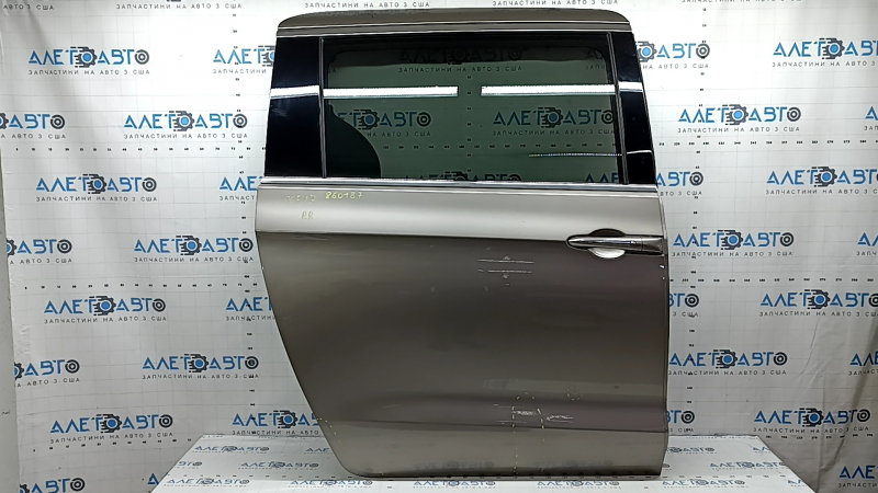Дверь в сборе задняя правая Chrysler Pacifica 17-26 тонировка, keyless, бежевый PTE, вмятины