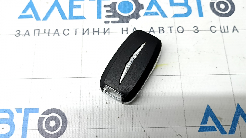 Ключ smart Chrysler Pacifica 17-26 7 кнопок, тычки