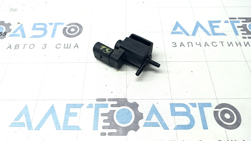 Клапан соленоид на впуске Audi A6 C8 19-20 3.0T