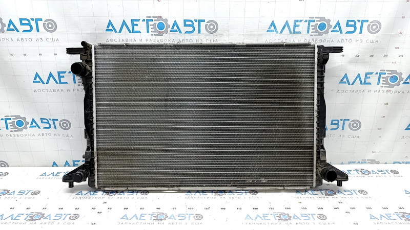 Радиатор охлаждения вода Audi A6 C8 19-25 3.0T