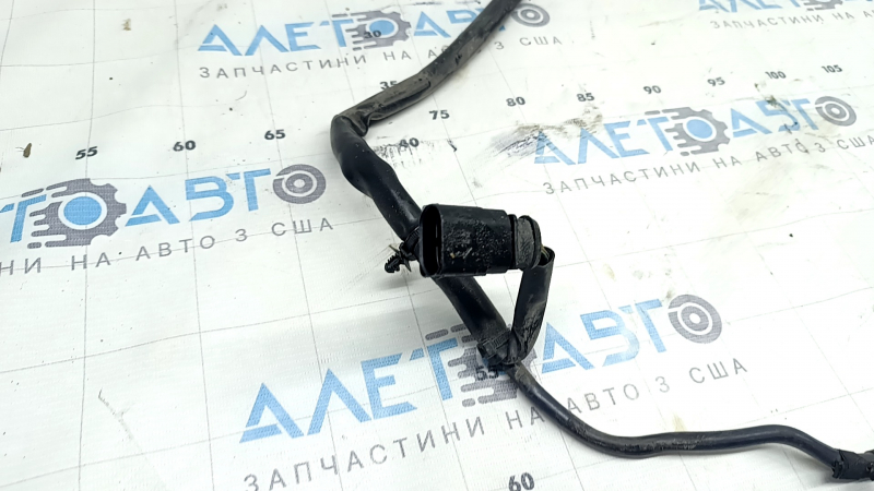 Проводка на генератор и компрессор Audi Q3 83A 19-25