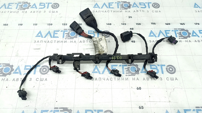 Проводка топливных форсунок Audi Q3 83A 19-25