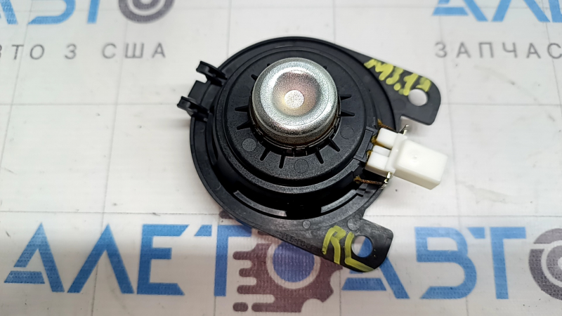 Динамик дверной задний левый Mazda 3 19-26 Bose, примят
