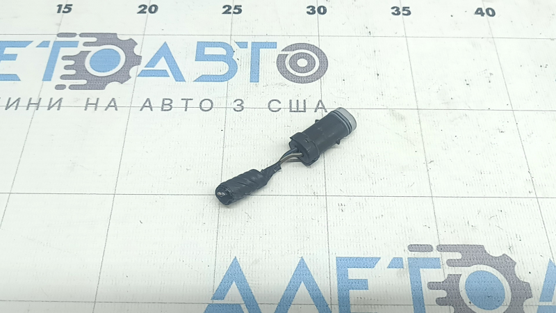 Фишка концевика капота Chrysler Pacifica 17-21