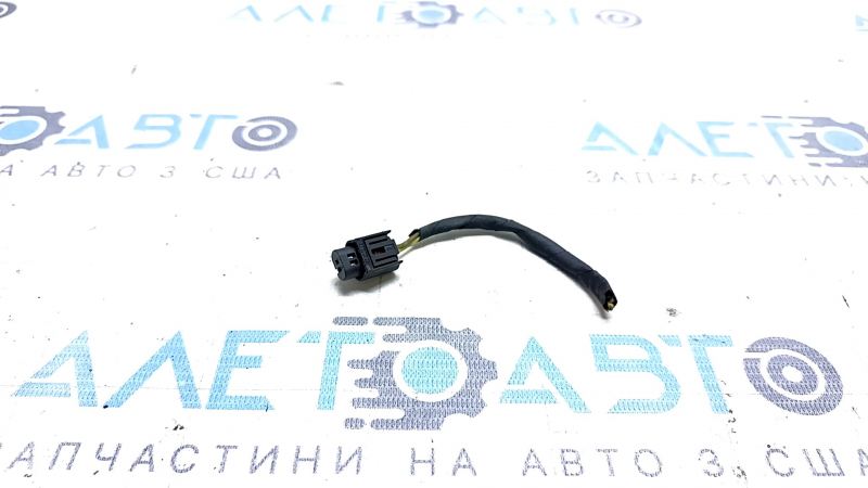 Фишка на датчик замка капота левая Mercedes W213 E 17-23