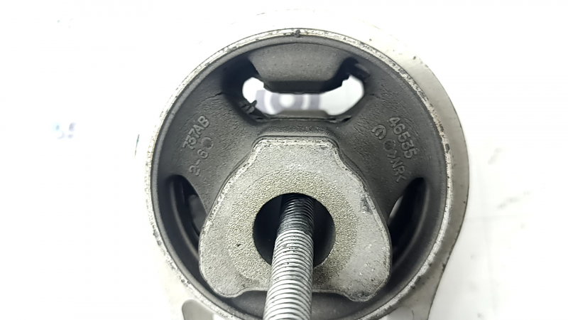 Подушка двигателя задняя Chrysler Pacifica 17-26 3.6 FWD микротрещины