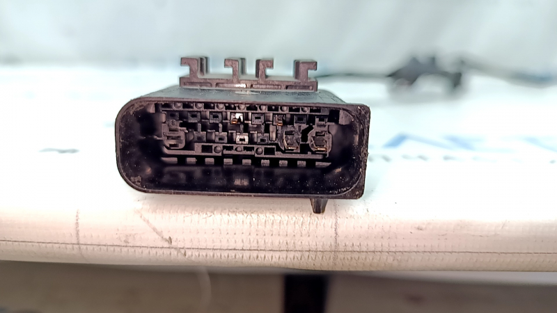Проводка телевизора BMW 5 G30 21-23
