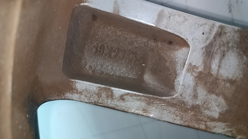 Диск колесный R18x7J ET45 Mazda 3 19-26 серебро, легкая бордюрка