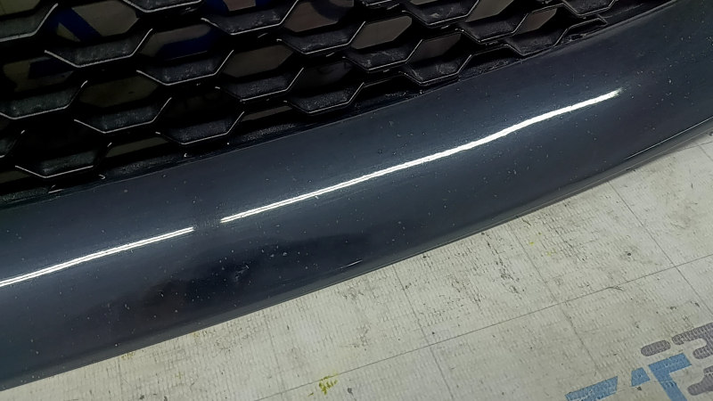 Решетка радиатора grill Jaguar F-Pace X761 17-20 с эмблемой, черный глянец, песок