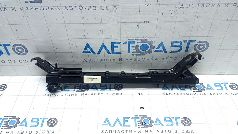 Салазка пассажирского сиденья левая Subaru Outback 15-17 электро, без каркаса