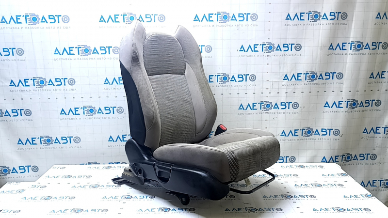 Пассажирское сиденье Honda CRZ 11-12 без airbag, механическое, ткань, серое, под химчистку