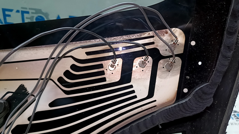 Лобовое стекло Tesla Model X 16-21 тип 2, с подогревом