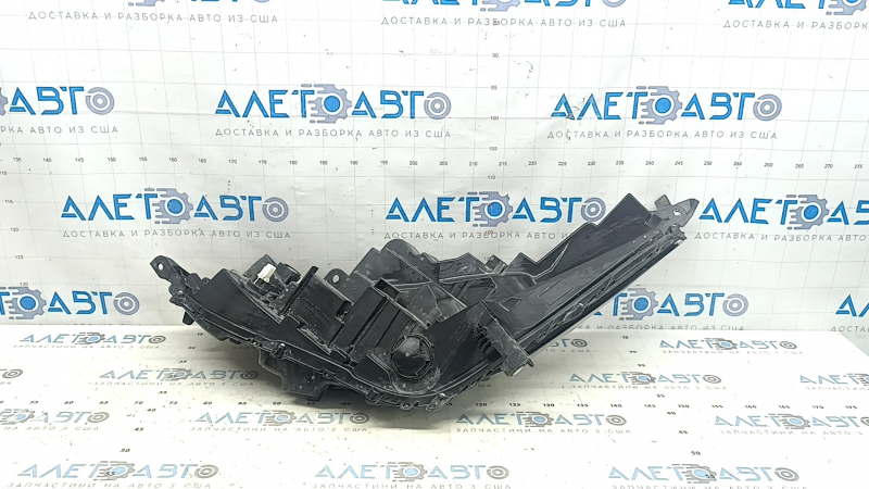 Фара передняя правая Toyota Sienna 21-26 LED, LE, XLE, Led, под полировку