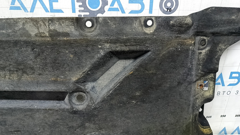 Защита днища левая BMW 3 F30 4d 12-18 потерта, примята