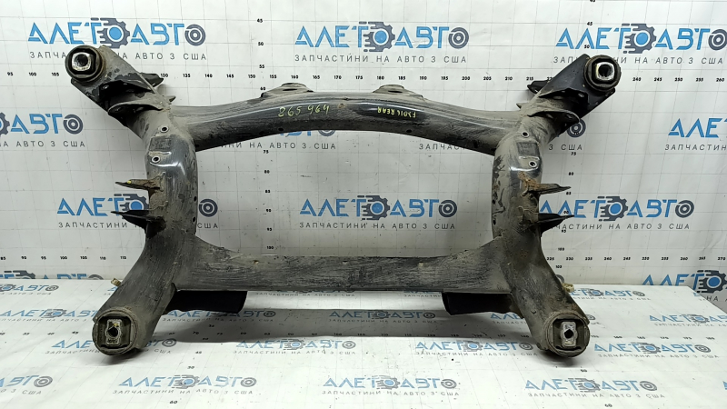 Подрамник задний BMW 3 F30 328/330 12-18 ржавчина