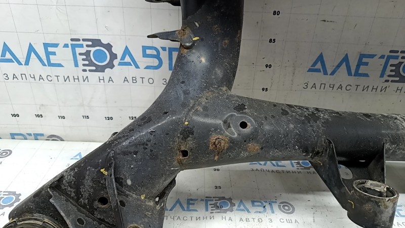 Подрамник задний BMW 3 F30 328/330 12-18 ржавчина