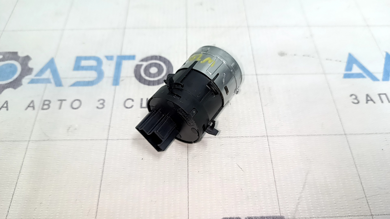 Кнопка Start/Stop Mercedes C-class W205 19-21 контакт с водой, работает
