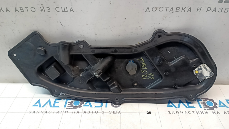 Панель двери внутренняя задняя правая Tesla Model S 21-26