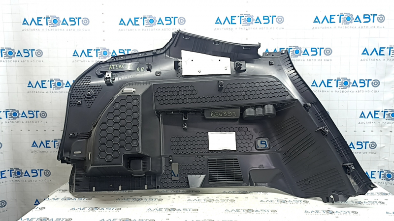 Обшивка арки правая VW Atlas 24-26 черная, царапины