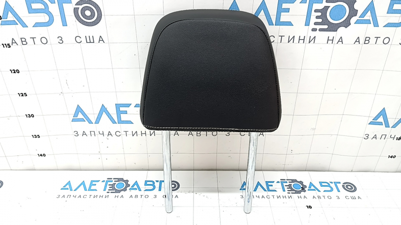Подголовник 2 ряда правый VW Atlas 24-26 кожа черная белая строчка