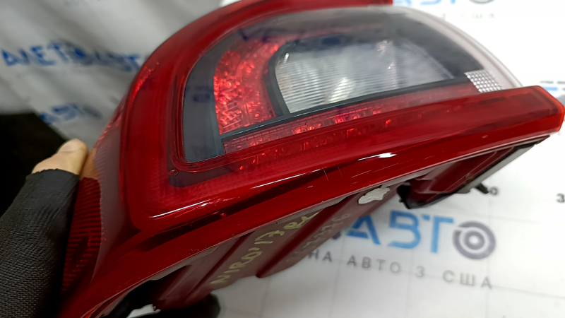 Фонарь внешний крыло левый Kia Niro 17-22 LED+галоген, царапины, рассохся уплотнитель