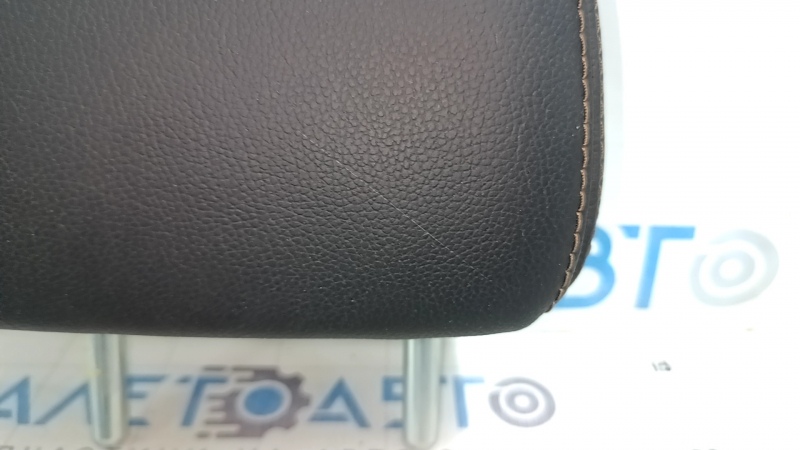Подголовник 2 ряда левый Mazda CX-5 17-24 кожа черная, царапины