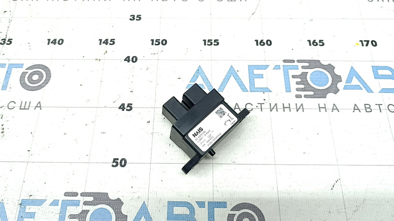 Реле батареи ВВБ Relay system vehicle Toyota Prius 20 04-09