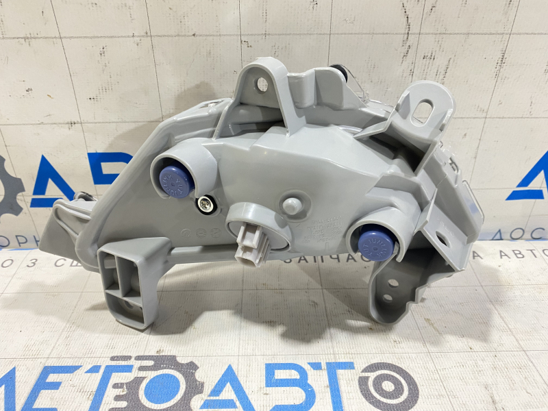 Поворотник левый Mazda 3 14-16 BM дорест