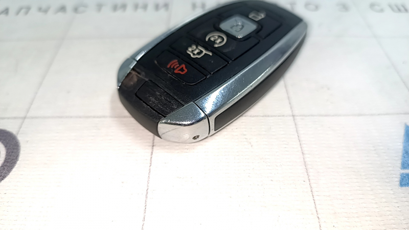 Ключ Lincoln MKC 19-19 smart 5 кнопок, потерт, тычки