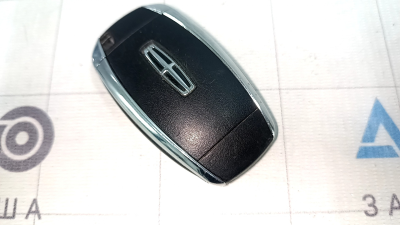 Ключ Lincoln MKC 19-19 smart 5 кнопок, потерт, тычки
