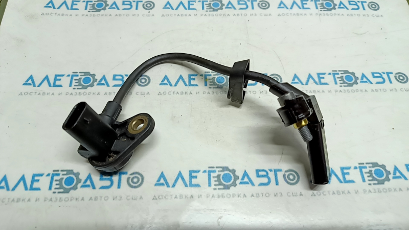 Датчик положения коленвала BMW 5 F10 13-16 3.0T