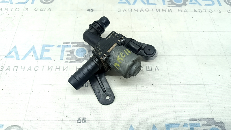 Клапан отопителя вспомогательный Lincoln MKC 17-19 2.0T