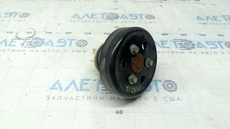 Помпа водяная Lincoln MKC 17-19 2.0T пластиковая крыльчатка, со шкивом