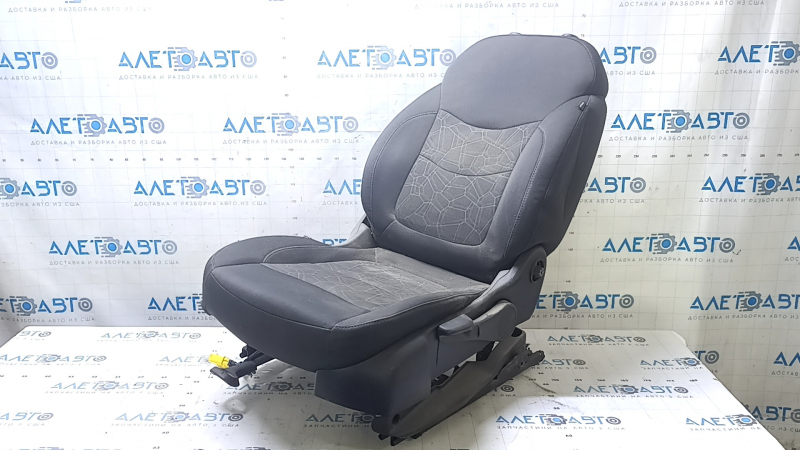 Водительское сиденье Chevrolet Volt 16- без airbag, механическое, ткань черная, под чистку