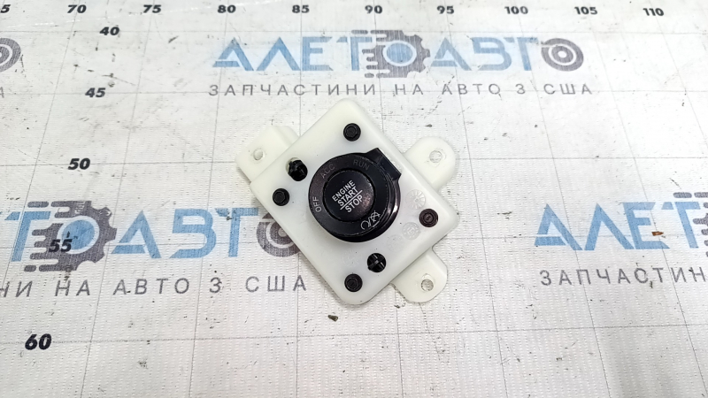 Start-Stop Jeep Cherokee KL 14-23 царапины, надломана кромка