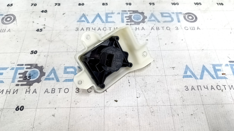Start-Stop Jeep Cherokee KL 14-23 царапины, надломана кромка