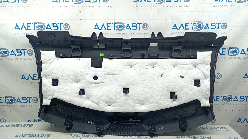 Полка задняя VW Passat b8 16-19 USA черная, со стоп сигналом, царапина