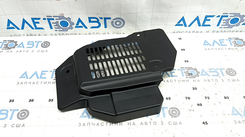 Накладка усилителя аудио Mazda CX-50 23-26