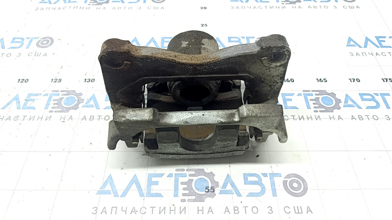 Суппорт передний правый Mazda CX-50 23-26
