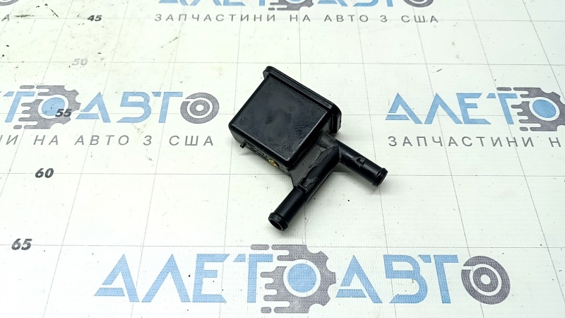 Клапан продувки топливных паров Mazda CX-50 23-26 2.5