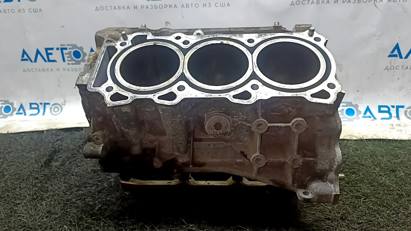 Блок цилиндров голый Infiniti JX35 QX60 13- под расточку, задиры