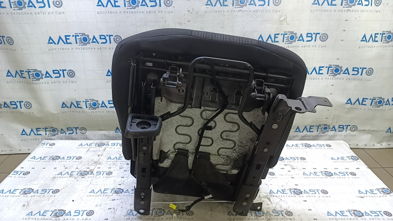 Задний ряд сидений 2 ряд правое Jeep Cherokee KL 14-15 ткань черная, под чистку