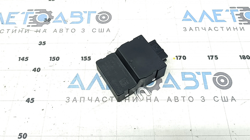 Modul de control al pompei de combustibil BMW X1 F48 16-22