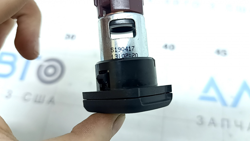 Прикуриватель центральной консоли Buick Encore 13-22 с черной крышкой