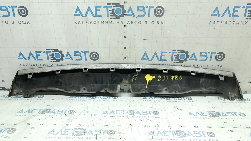 Накладка губы переднего бампера Ford Edge 19-24 серая, царапины, песок, примята