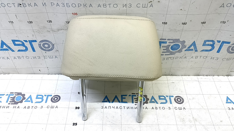 Подголовник 2 ряда левый VW Passat b7 12-15 USA кожа бежевая, под чистку