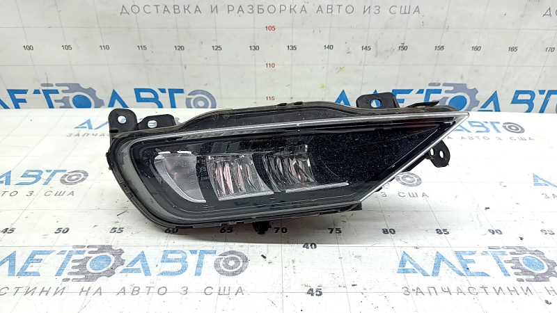 Противотуманная фара птф правая Volvo XC60 18-26 code: XE0D, песок