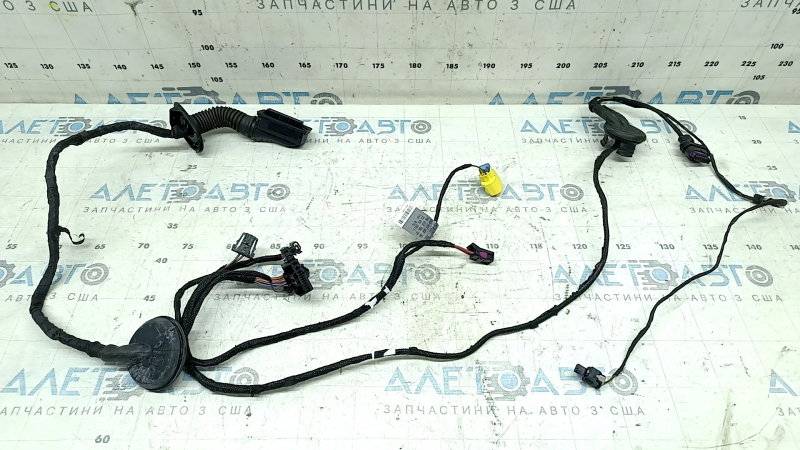 Проводка двери передняя правая Audi A4 B8 08-16 под keyless